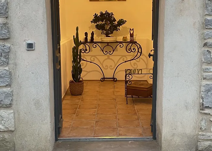 La Serre Des Mourgues 4* Méjannes-lès-Alès